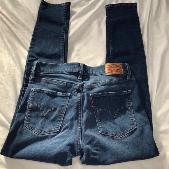 Levi’s 311 Shaping Skinny Jean - Picture 3 of 5